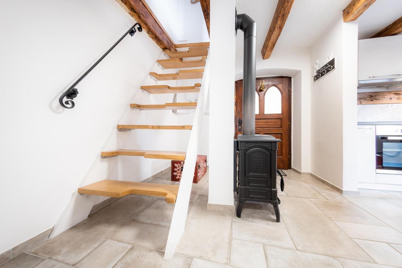 Apartment Villa Irena Great For A Family Holiday With Free Parking And Ev Station Ajdovscina Luaran gambar